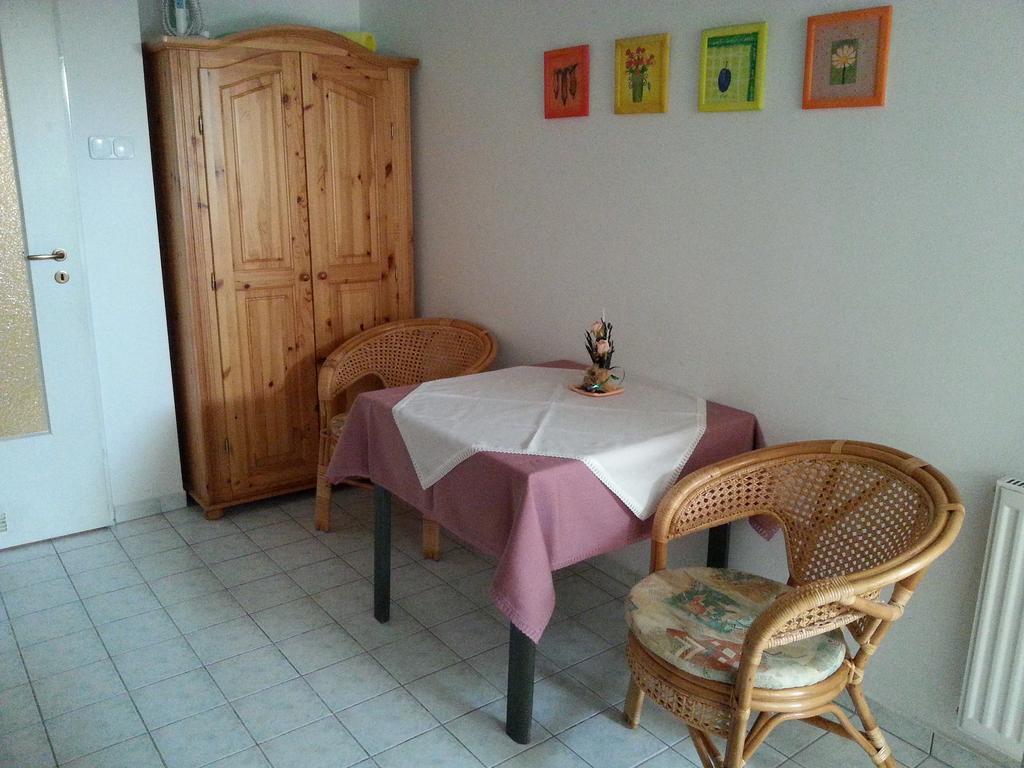 Pedestrian Street Apartment Hévíz Екстериор снимка